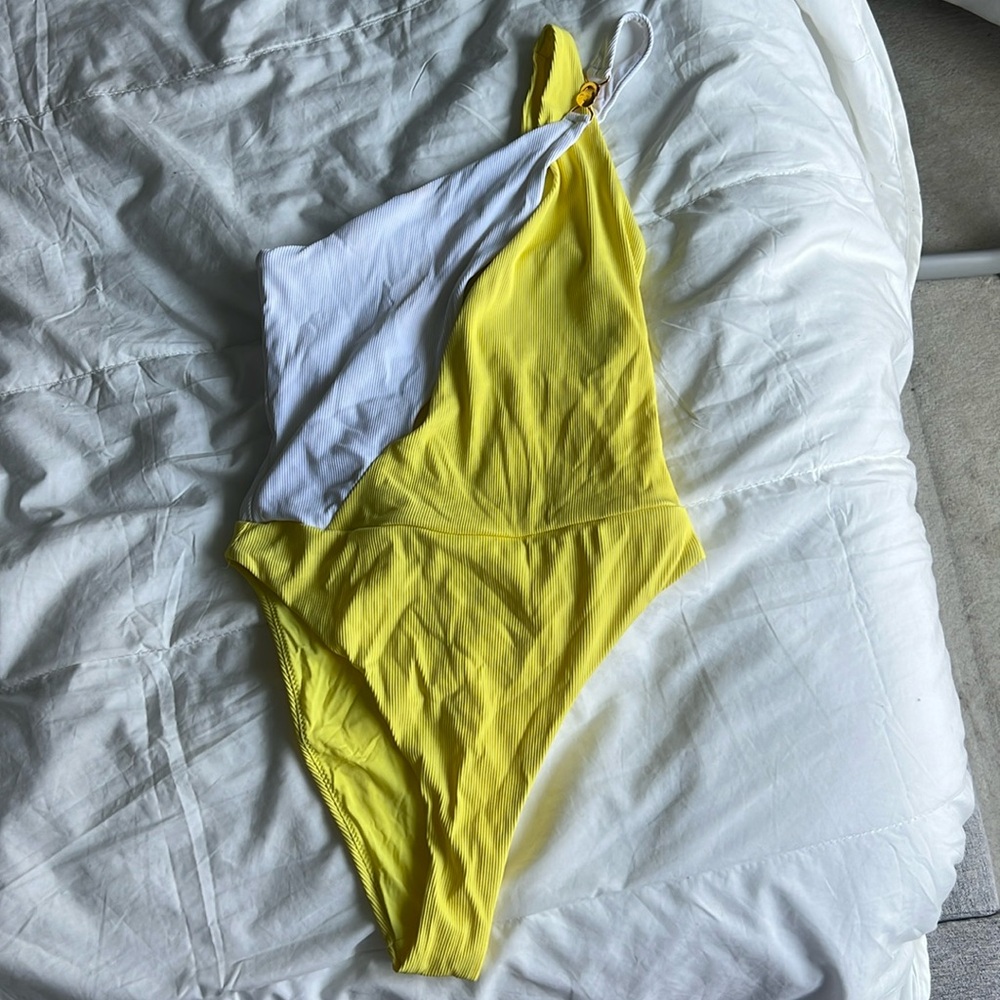 Yellow and white crossover low back one piece